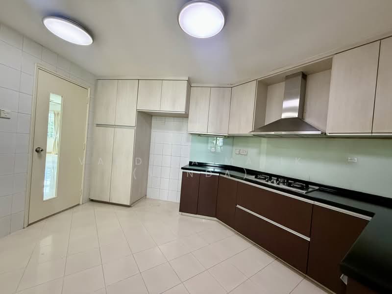 The Waterside, 1 Tanjong Rhu Road, 3 Bedrooms, 2,142 sqft, Condominium For Rent, by Vandana Malik (Vanda), 500197255 - Kitchen - PropertyGuru.com.sg