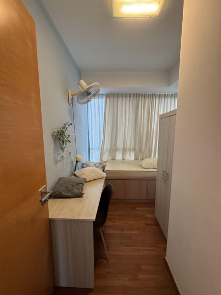 Casa Merah, 52 Tanah Merah Kechil Avenue, Room Rental, 70 sqft, Condominium For Rent, by Keizer Li 李选儒, 500197260 - Bedroom - PropertyGuru.com.sg