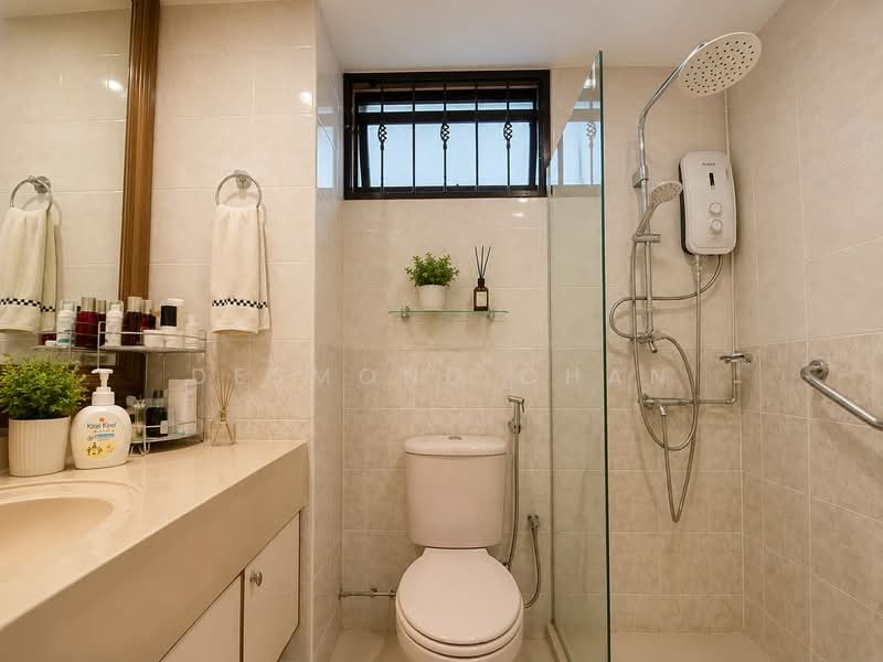 Cashew Heights, 95 Cashew Road, 3 Bedrooms, 1,238 sqft, Condominium For Sale, by Desmond Chan, 500197270 - Bathroom - PropertyGuru.com.sg
