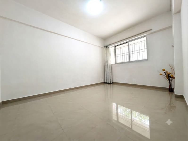 250 Tampines Street 21, 250 Tampines Street 21, 2 Bedrooms, 797 sqft, HDB Flat For Sale, by Desmond Tan, 500197279 - Interior - PropertyGuru.com.sg