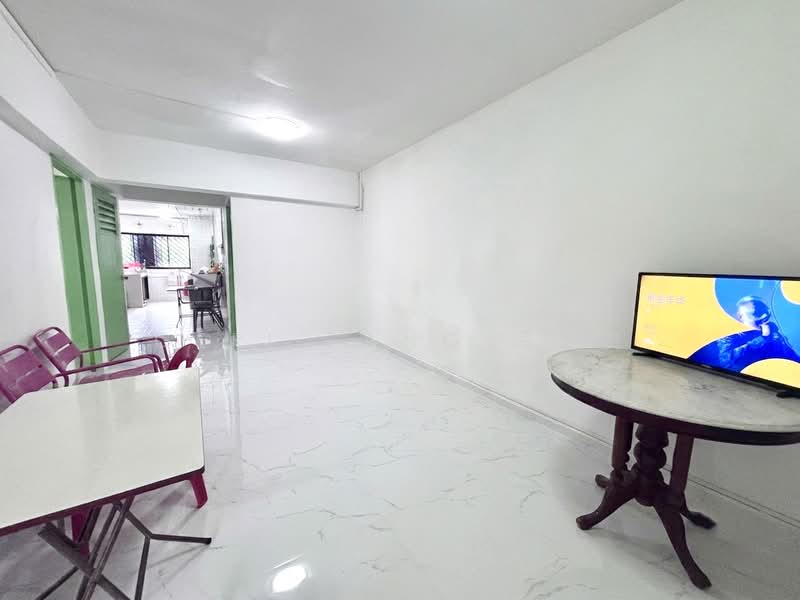 261 Tampines Street 21, 261 Tampines Street 21, 2 Bedrooms, 797 sqft, HDB Flat For Sale, by Geri Pang 冯惠贤, 500197280 - Living Room - PropertyGuru.com.sg