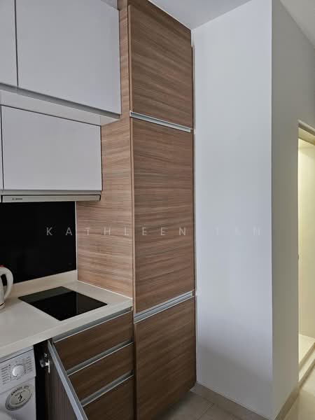 Centra Loft, 3 Lorong 35 Geylang, 1 Bedroom, 431 sqft, Condominium For Sale, by Kathleen Tan, 500197282 - Kitchen - PropertyGuru.com.sg