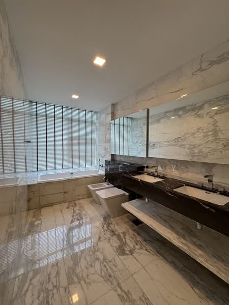 Residences @ Emerald Hill, 119 Emerald Hill Road, 5 Bedrooms, 5,791 sqft, Condominium For Sale, by Eugene Tay, 500197287 - Bathroom - PropertyGuru.com.sg