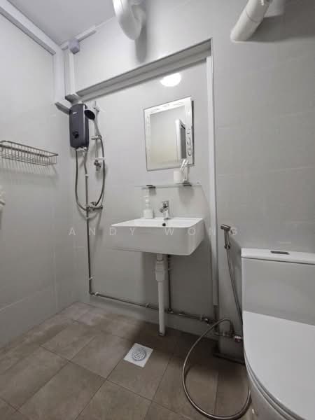 144 Bishan Street 12, 144 Bishan Street 12, 3 Bedrooms, 1,119 sqft, HDB Flat For Sale, by Andy Wong, 500197298 - Bathroom - PropertyGuru.com.sg
