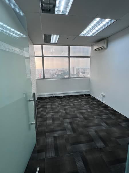 Wcega Tower, 21 Bukit Batok Crescent, 958 sqft, Light Industrial (B1) For Sale, by Tiffany Yew, 500197300 - Interior - CommercialGuru.com.sg