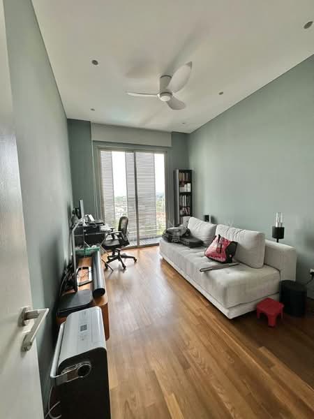 Three Three Robin, 33 Robin Road, 3 Bedrooms, 1,636 sqft, Apartment For Rent, by Ashlyn Aw 胡欣慧, 500197304 - Living Room - PropertyGuru.com.sg