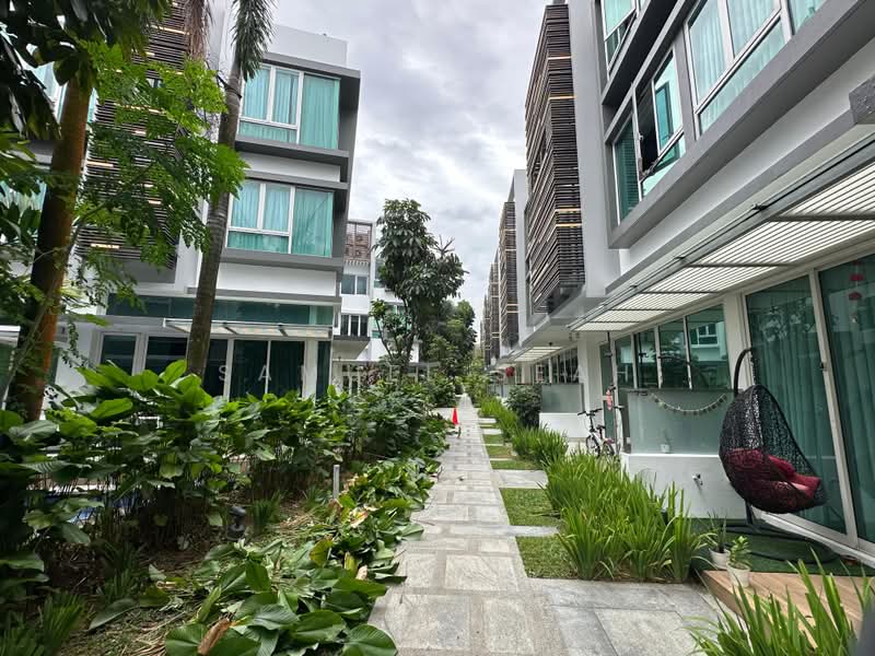 Cabana, 145A Sunrise Terrace, Seletar / Yio Chu Kang, 5 Bedrooms, 3,122 sqft, Cluster House For Sale, by Samuel Seah, 500197309 - Exterior - PropertyGuru.com.sg