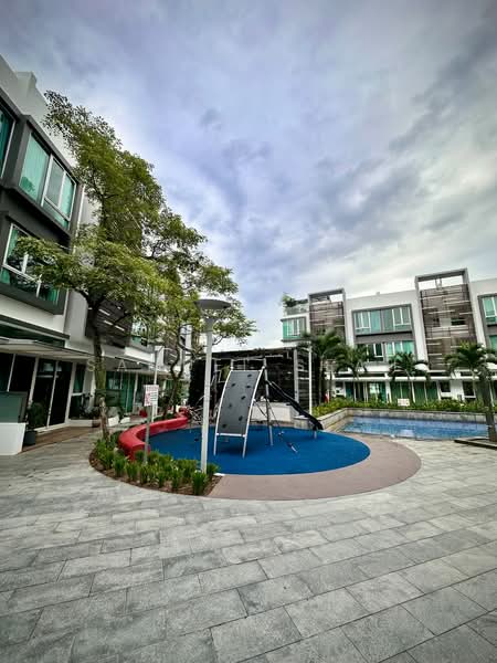 Cabana, 145A Sunrise Terrace, Seletar / Yio Chu Kang, 5 Bedrooms, 3,122 sqft, Cluster House For Sale, by Samuel Seah, 500197309 - Exterior - PropertyGuru.com.sg
