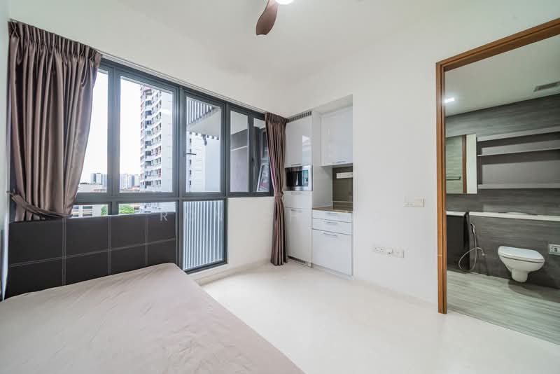 Trilive, 111 Tampines Road, 2 Bedrooms, 624 sqft, Condominium For Sale, by Ron Chong, 500197323 - Bedroom - PropertyGuru.com.sg