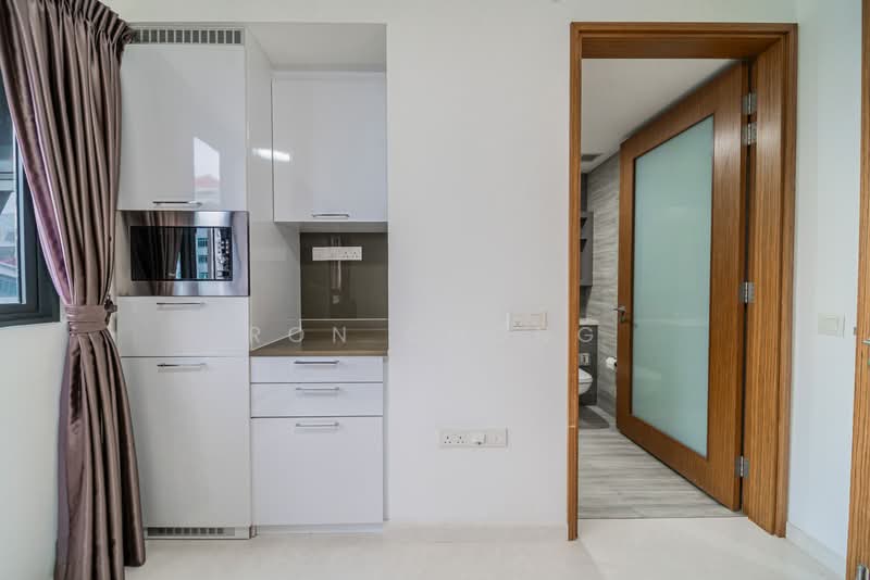 Trilive, 111 Tampines Road, 2 Bedrooms, 624 sqft, Condominium For Sale, by Ron Chong, 500197323 - Kitchen - PropertyGuru.com.sg