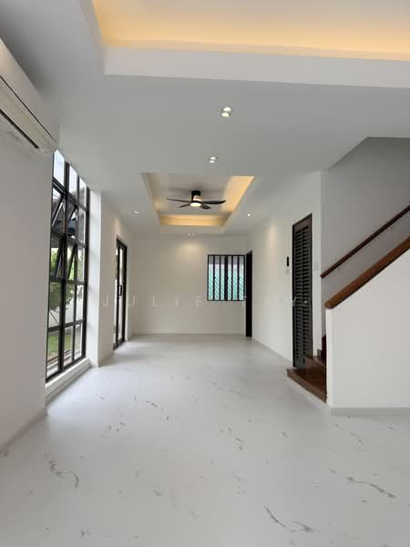 SUPER BEST BUY‼️ 3-STOREY CORNER TERR / 5 Bedrms / MRT, , 5 Bedrooms, 3,200 sqft, Corner Terrace For Sale, by Julie Tay, 500197334 - Interior - PropertyGuru.com.sg