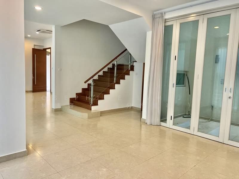 Namly Crescent, , 5 Bedrooms, 4,400 sqft, Semi-Detached House For Rent, by Josephine Lim J R 林婕容 (区域分行董事 ), 500197336 - PropertyGuru.com.sg