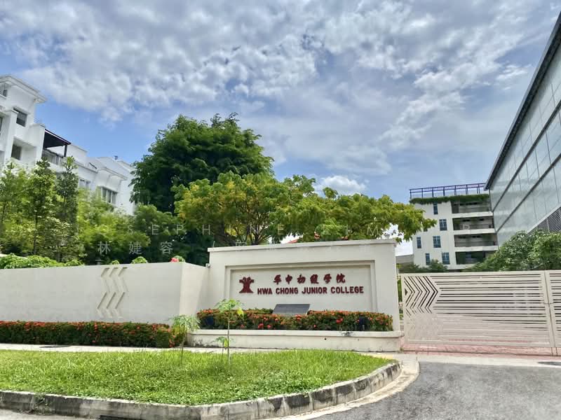 Namly Crescent, , 5 Bedrooms, 4,400 sqft, Semi-Detached House For Rent, by Josephine Lim J R 林婕容 (区域分行董事 ), 500197336 - Exterior - PropertyGuru.com.sg
