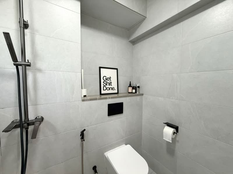 331 Yishun Ring Road, 331 Yishun Ring Road, 3 Bedrooms, 1,410 sqft, HDB Flat For Sale, by Carmen Keong, 500197342 - Bathroom - PropertyGuru.com.sg