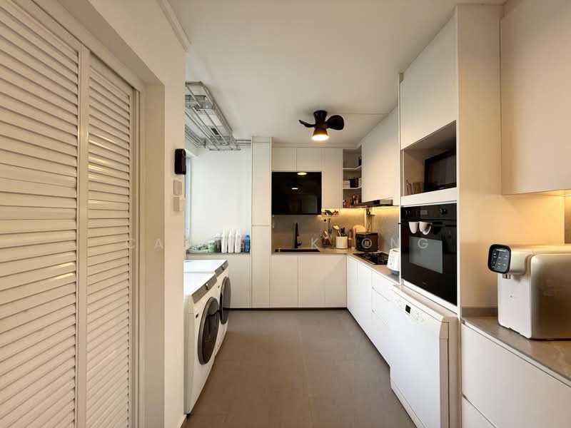 331 Yishun Ring Road, 331 Yishun Ring Road, 3 Bedrooms, 1,410 sqft, HDB Flat For Sale, by Carmen Keong, 500197342 - Kitchen - PropertyGuru.com.sg