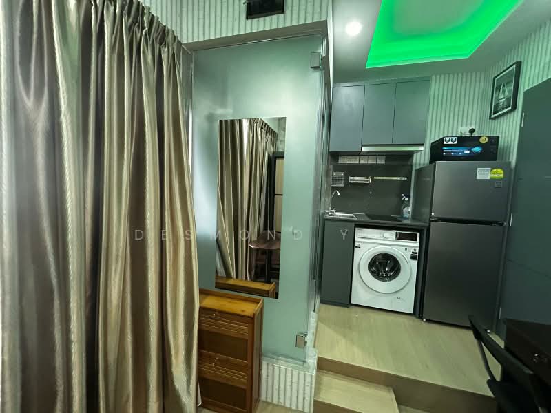 The Landmark, 173 Chin Swee Road, Studio, 350 sqft, Condominium For Rent, by Desmond Yeo, 500197343 - Kitchen - PropertyGuru.com.sg