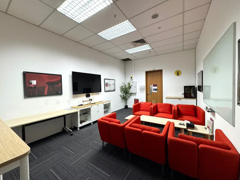 Tic Tech Centre, 25 Pandan Crescent, 11,118 sqft, Factory / Workshop (B2) For Rent, by Zabid Zakariah, 500197360 - Living Room - CommercialGuru.com.sg