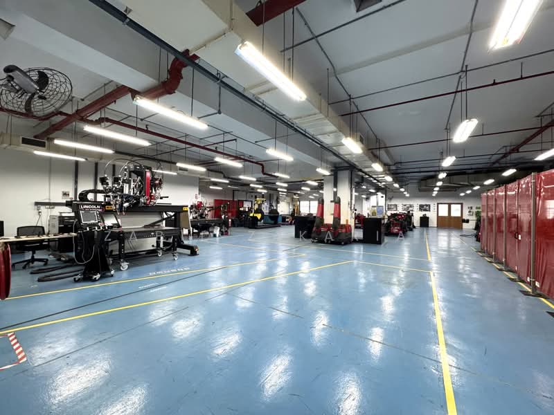 Tic Tech Centre, 25 Pandan Crescent, 11,118 sqft, Factory / Workshop (B2) For Rent, by Zabid Zakariah, 500197360 - Interior - CommercialGuru.com.sg