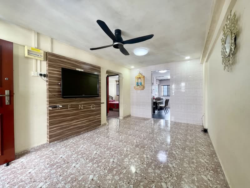 474 Ang Mo Kio Avenue 10, 474 Ang Mo Kio Avenue 10, 2 Bedrooms, 721 sqft, HDB Flat For Sale, by Serence Playford, 500197362 - Living Room - PropertyGuru.com.sg