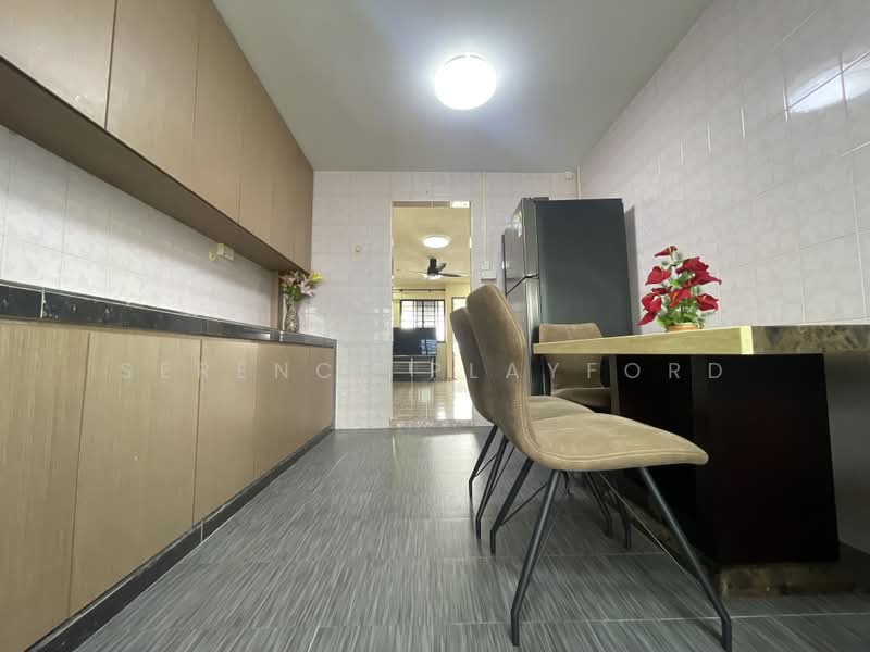 474 Ang Mo Kio Avenue 10, 474 Ang Mo Kio Avenue 10, 2 Bedrooms, 721 sqft, HDB Flat For Sale, by Serence Playford, 500197362 - Kitchen - PropertyGuru.com.sg