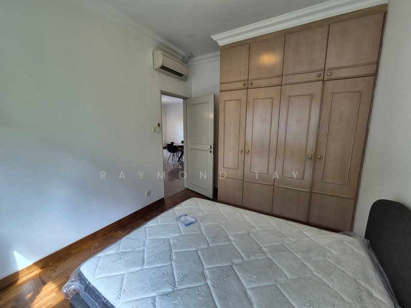 Unit near NUS and Haw Par Villa, , 3 Bedrooms, 1,238 sqft, Apartment For Rent, by Raymond Tay, 500197367 - Bedroom - PropertyGuru.com.sg