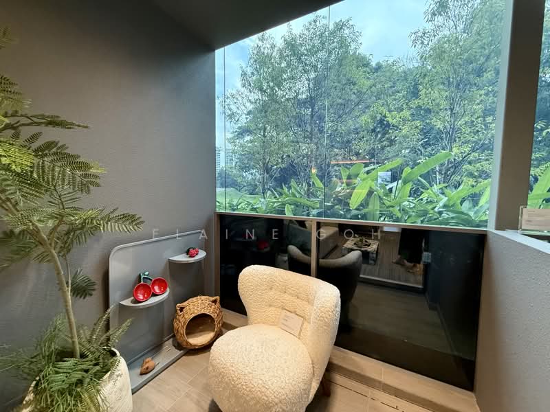 River Green, 11 River Valley Road, 2 Bedrooms, 603 sqft, Condominium For Sale, by Elaine Goh, 500197372 - Balcony - PropertyGuru.com.sg