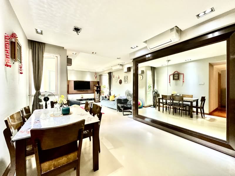 Savannah Condopark, 41 Simei Rise, 3 Bedrooms, 1,227 sqft, Condominium For Sale, by Desiree Ang, 500197380 - Dining Area - PropertyGuru.com.sg