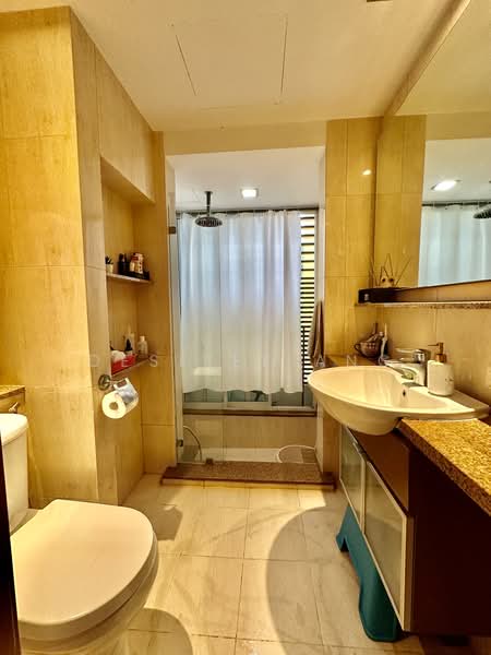Savannah Condopark, 41 Simei Rise, 3 Bedrooms, 1,227 sqft, Condominium For Sale, by Desiree Ang, 500197380 - MBR Bathroom - PropertyGuru.com.sg