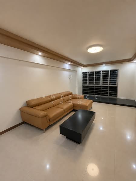 133 Edgedale Plains, 133 Edgedale Plains, 3 Bedrooms, 1,195 sqft, HDB Flat For Sale, by Lawrence Khoo, 500197381 - Living Room - PropertyGuru.com.sg
