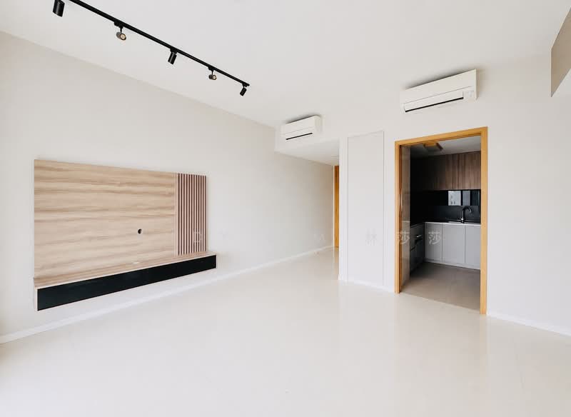 The Jovell, 19 Flora Drive, 3 Bedrooms, 904 sqft, Condominium For Sale, by Sandy Lim 林莎莎, 500197382 - Living Room - PropertyGuru.com.sg
