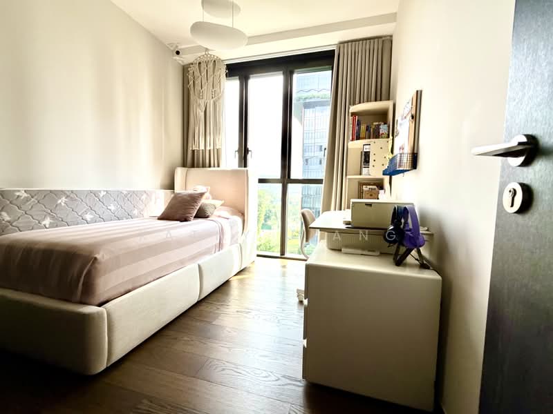 LIV @ MB, 114D Arthur Road, 3 Bedrooms, 1,302 sqft, Condominium For Sale, by Kathy Jiang, 500197386 - Bedroom - PropertyGuru.com.sg