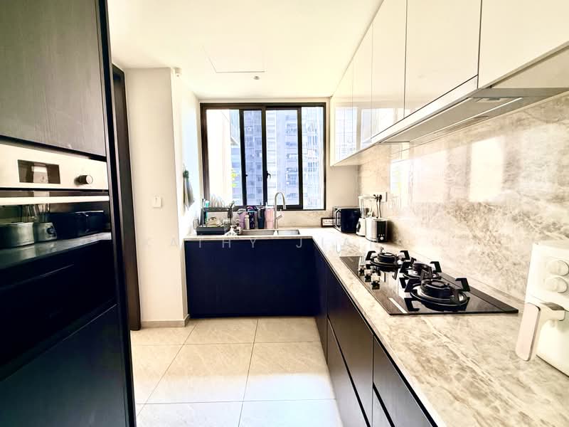 LIV @ MB, 114D Arthur Road, 3 Bedrooms, 1,302 sqft, Condominium For Sale, by Kathy Jiang, 500197386 - Kitchen - PropertyGuru.com.sg