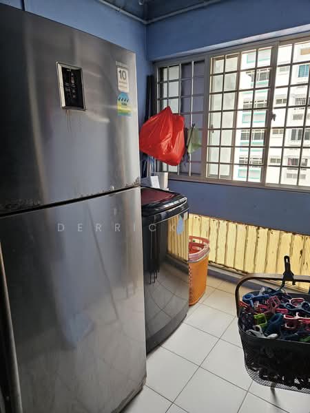 723 Pasir Ris Street 72, 723 Pasir Ris Street 72, Room Rental, 100 sqft, HDB Flat For Rent, by Derrick Lim, 500197391 - Interior - PropertyGuru.com.sg
