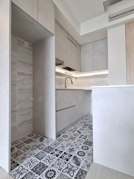 The Alps Residences, 107 Tampines Street 86, 2 Bedrooms, 700 sqft, Condominium For Sale, by Lucius Chua, 500197396 - Kitchen - PropertyGuru.com.sg