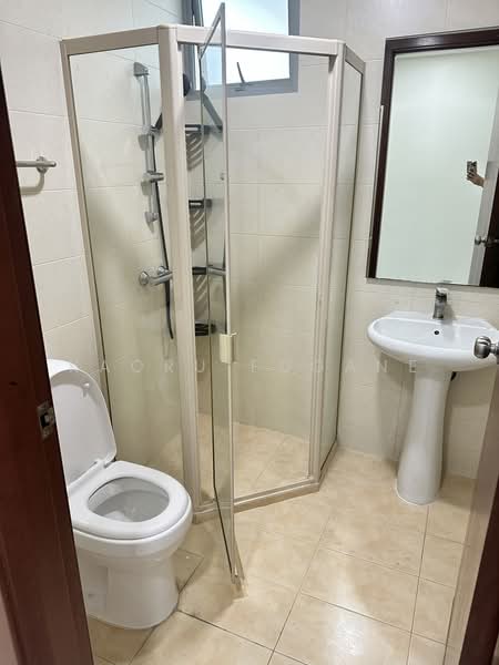 Whitewater, 33 Pasir Ris Street 72, Room Rental, 140 sqft, Executive Condominium For Rent, by Kaoru Fugane, 500197397 - Bathroom - PropertyGuru.com.sg