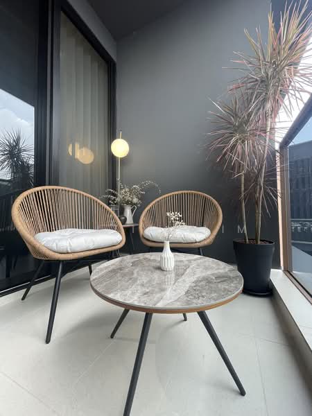 Kopar At Newton, 6 Makeway Avenue, 1 Bedroom, 517 sqft, Condominium For Sale, by William Lim, 500197398 - Balcony - PropertyGuru.com.sg