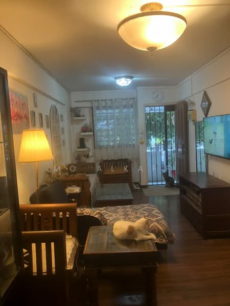 308 Clementi Avenue 4, 308 Clementi Avenue 4, 2 Bedrooms, 721 sqft, HDB Flat For Sale, by Mo Alkaff, 500197401 - Living Room - PropertyGuru.com.sg