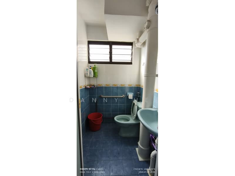 610 Ang Mo Kio Avenue 4, 610 Ang Mo Kio Avenue 4, Room Rental, 100 sqft, HDB Flat For Rent, by Danny Hee, 500197407 - Bathroom - PropertyGuru.com.sg