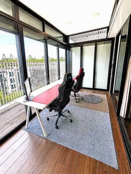Village @ Pasir Panjang, 463 Pasir Panjang Road, 4 Bedrooms, 2,024 sqft, Condominium For Sale, by Chloe Chang, 500197409 - Study - PropertyGuru.com.sg