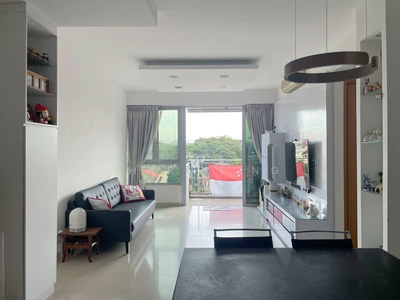 Kovan Melody, 17 Kovan Road, 3 Bedrooms, 1,227 sqft, Condominium For Sale, by Charlee Ng, 500197413 - Living Room - PropertyGuru.com.sg