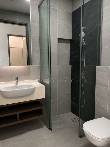 One Dusun Residences, 1 Jalan Dusun, 2 Bedrooms, 484 sqft, Condominium For Sale, by Pearly Teoh, 500197417 - Bathroom - PropertyGuru.com.sg