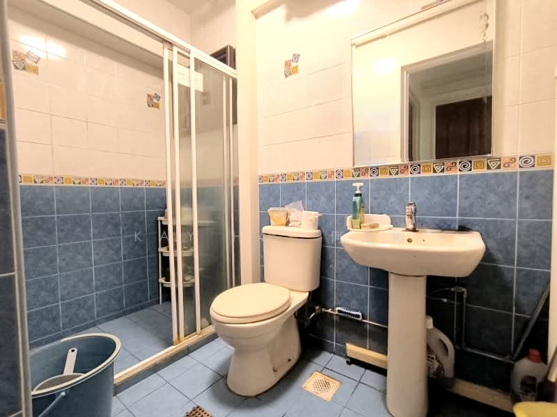 309B Anchorvale Road, 309B Anchorvale Road, Room Rental, 127 sqft, HDB Flat For Rent, by Kay HO 何杰彬, 500197423 - Bathroom - PropertyGuru.com.sg