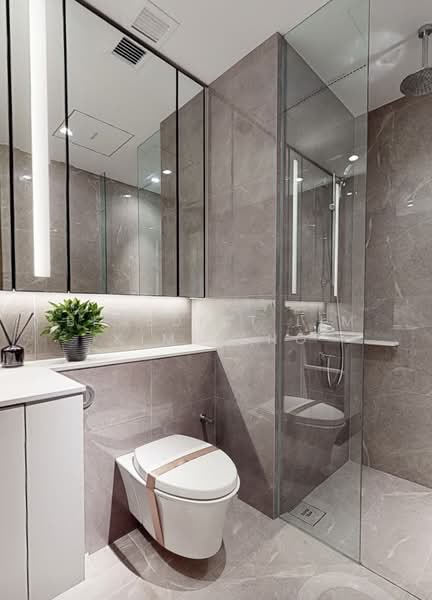 Grand Dunman, 18 Dunman Road, East Coast / Marine Parade, 2 Bedrooms, 549 sqft, Condominium For Sale, by Benedict Lim Kim Heng, 500197431 - Bathroom - PropertyGuru.com.sg