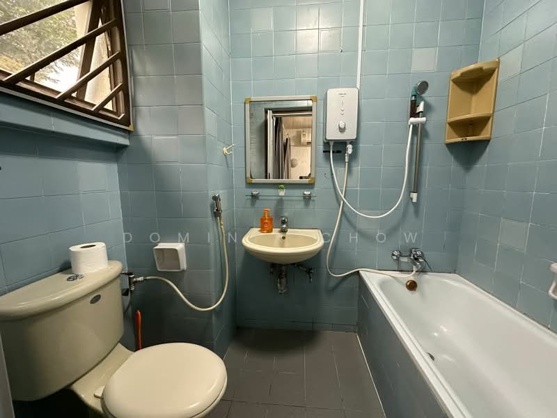 Ivory Heights, Jurong East Street 13, Room Rental, 200 sqft, Condominium For Rent, by Dominik Chow, 500197433 - Bathroom - PropertyGuru.com.sg