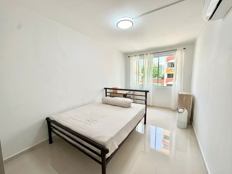 228 Choa Chu Kang Central, 228 Choa Chu Kang Central, 4 Bedrooms, 1,313 sqft, HDB Flat For Sale, by Hidayat Shariff, 500197438 - Bedroom - PropertyGuru.com.sg