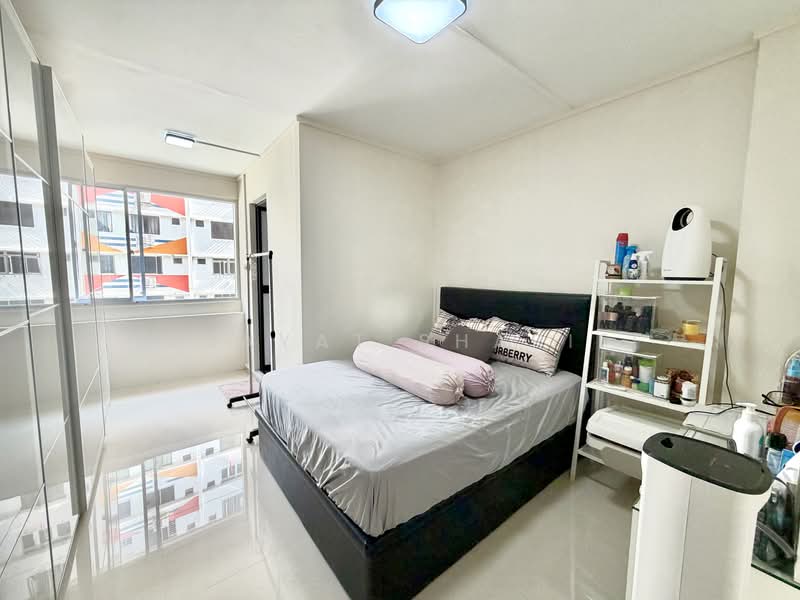 228 Choa Chu Kang Central, 228 Choa Chu Kang Central, 4 Bedrooms, 1,313 sqft, HDB Flat For Sale, by Hidayat Shariff, 500197438 - Bedroom - PropertyGuru.com.sg
