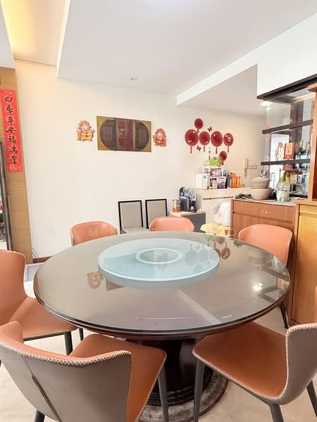 Lakeholmz, 80 Corporation Road, 4 Bedrooms, 1,507 sqft, Condominium For Sale, by Summer Chow, 500197448 - Dining Room - PropertyGuru.com.sg