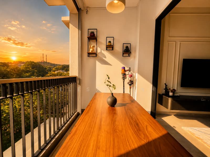 Mayfair Gardens, 10 Rifle Range Road, 1 Bedroom, 570 sqft, Condominium For Sale, by Celeste Seah, 500197450 - Balcony - PropertyGuru.com.sg