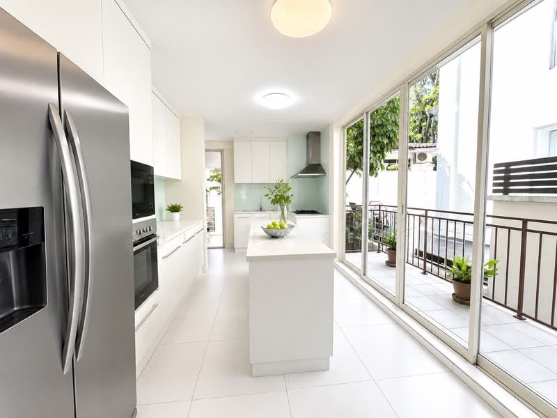 Holland Grove, 44 Holland Grove View, 5 Bedrooms, 2,152 sqft, Detached House For Sale, by Shirley Seng, 500197456 - Kitchen - PropertyGuru.com.sg