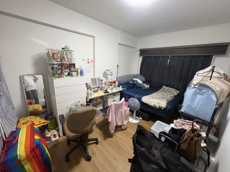 371 Tampines Street 34, 371 Tampines Street 34, Room Rental, 150 sqft, HDB Flat For Rent, by Roy Schirmer, 500197462 - Bedroom - PropertyGuru.com.sg